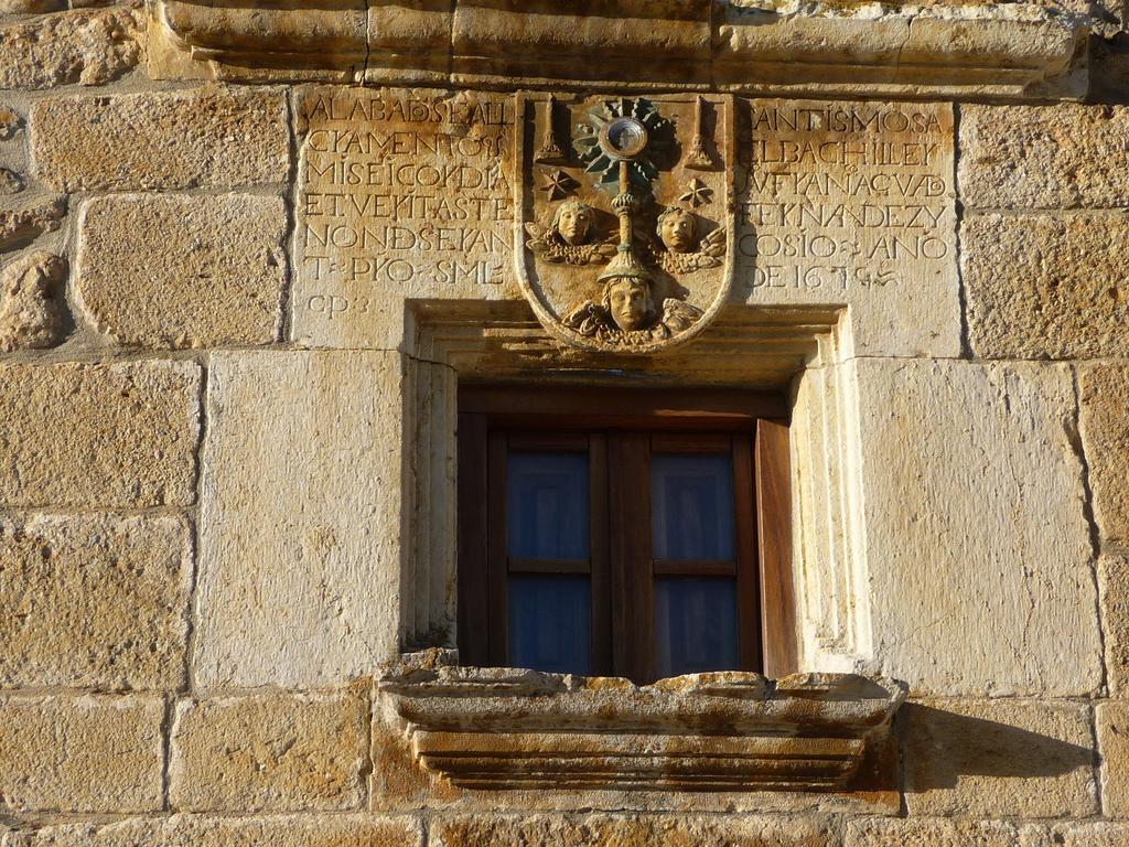 Hostal El Resbalon Cervera De Pisuerga Exterior foto