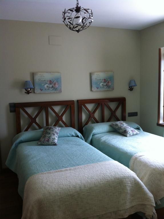 Hostal El Resbalon Cervera De Pisuerga Zimmer foto