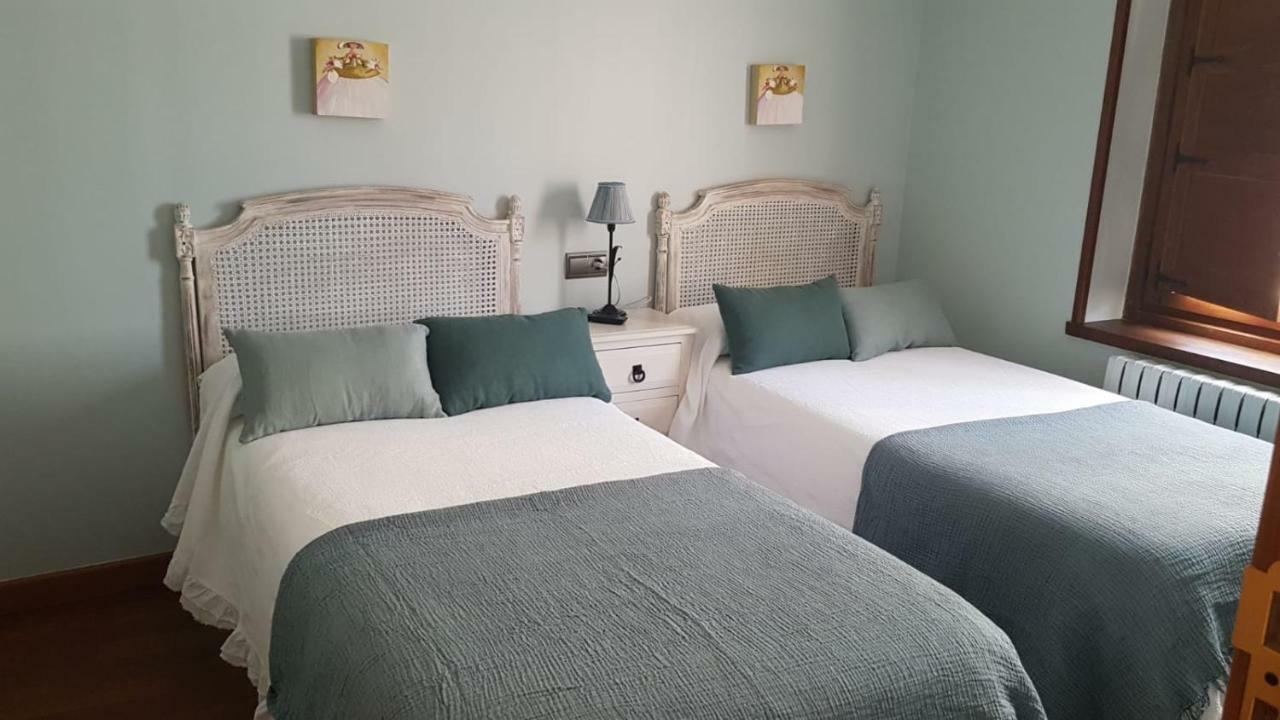 Hostal El Resbalon Cervera De Pisuerga Exterior foto